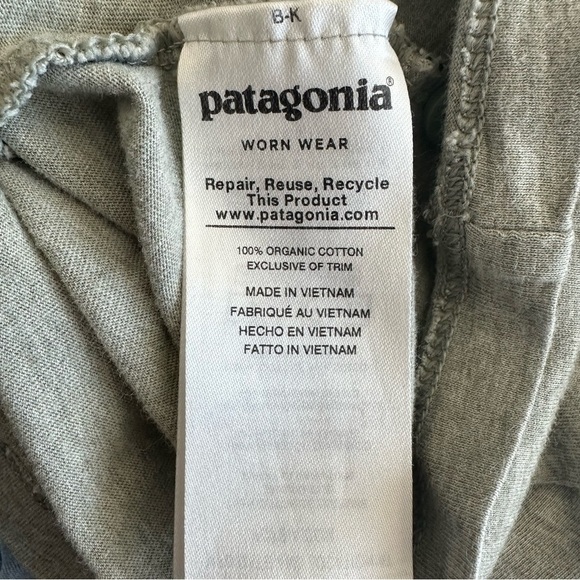 Patagonia men’s t-shirt - Picture 6 of 7